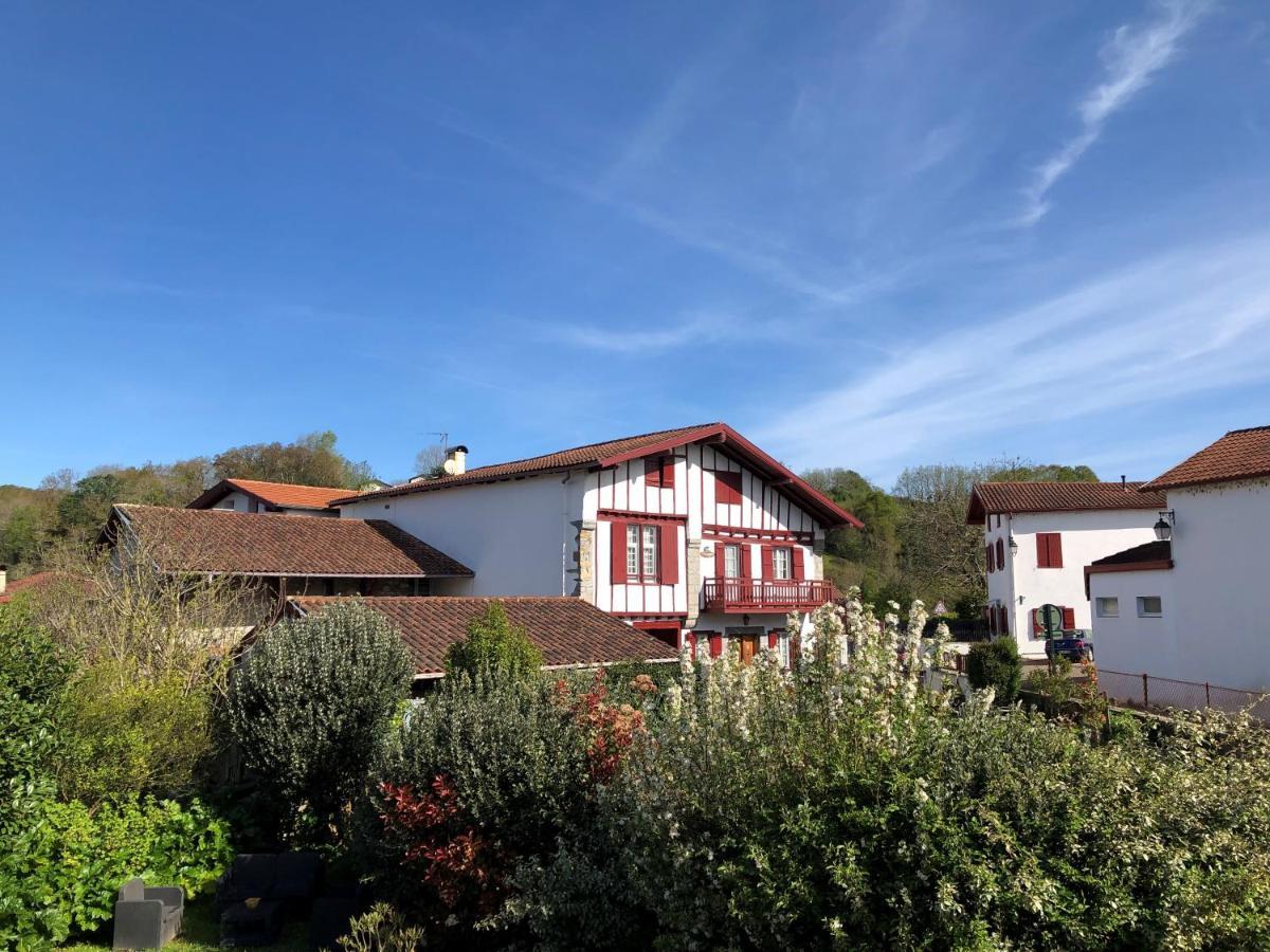 Hotel Ursula Cambo-les-Bains Exterior photo